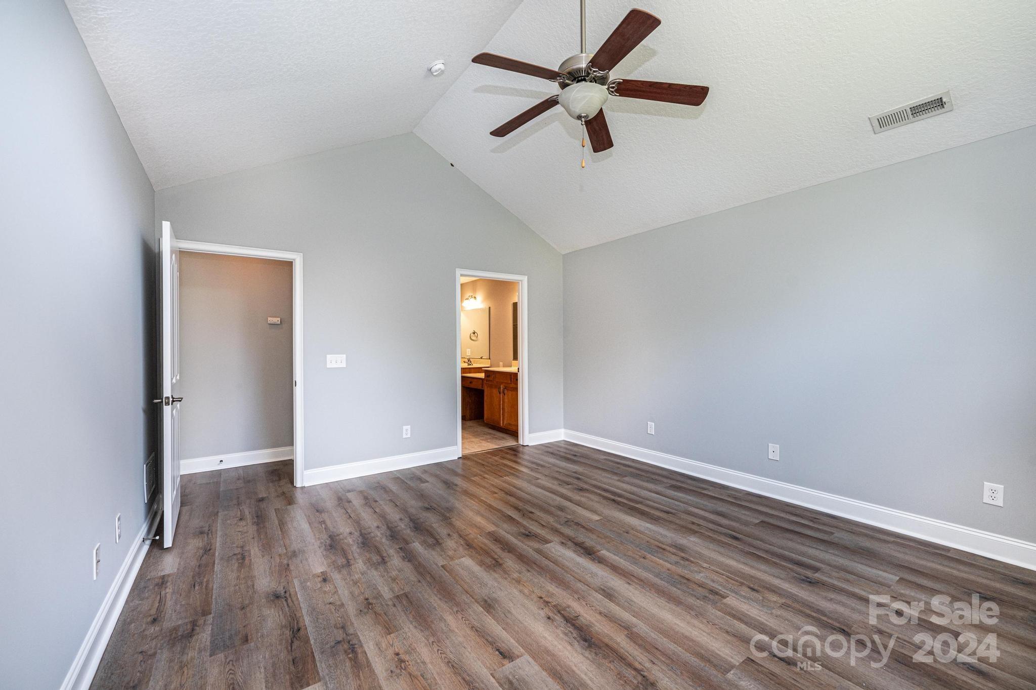 Wynnshire Ridge - Residential