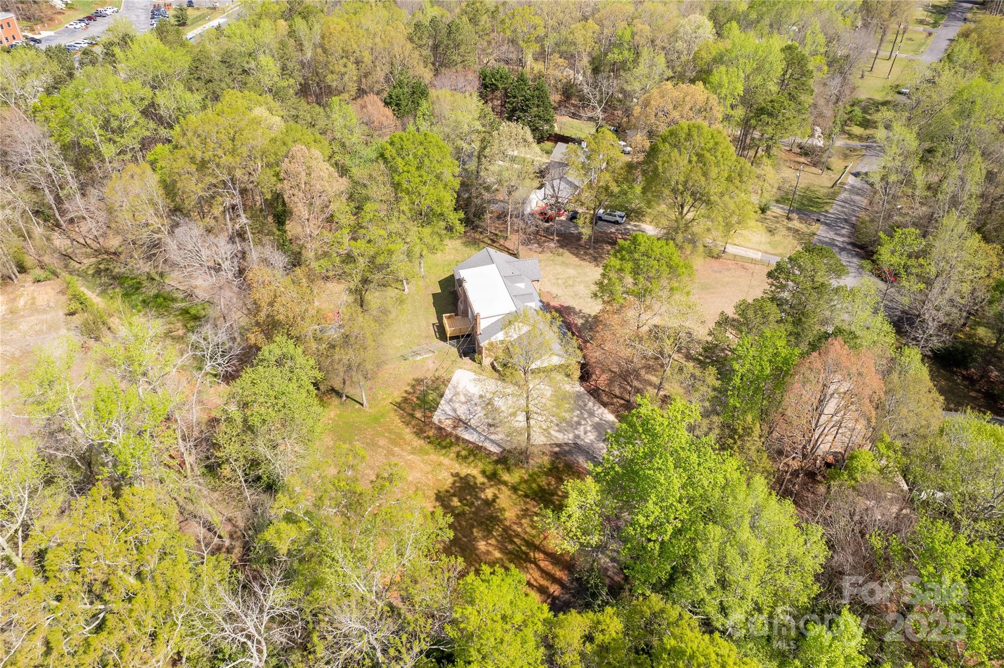 Twin Lakes - Residential