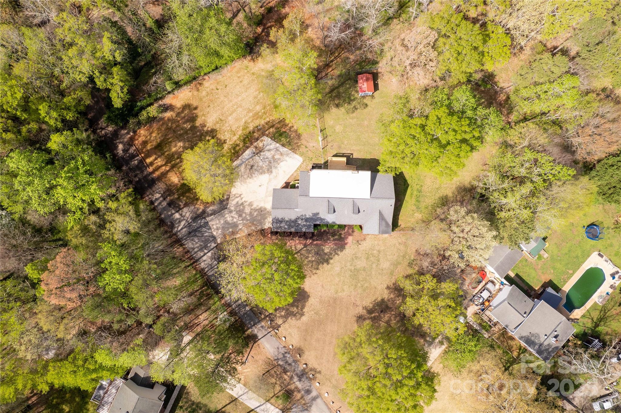 Twin Lakes - Residential