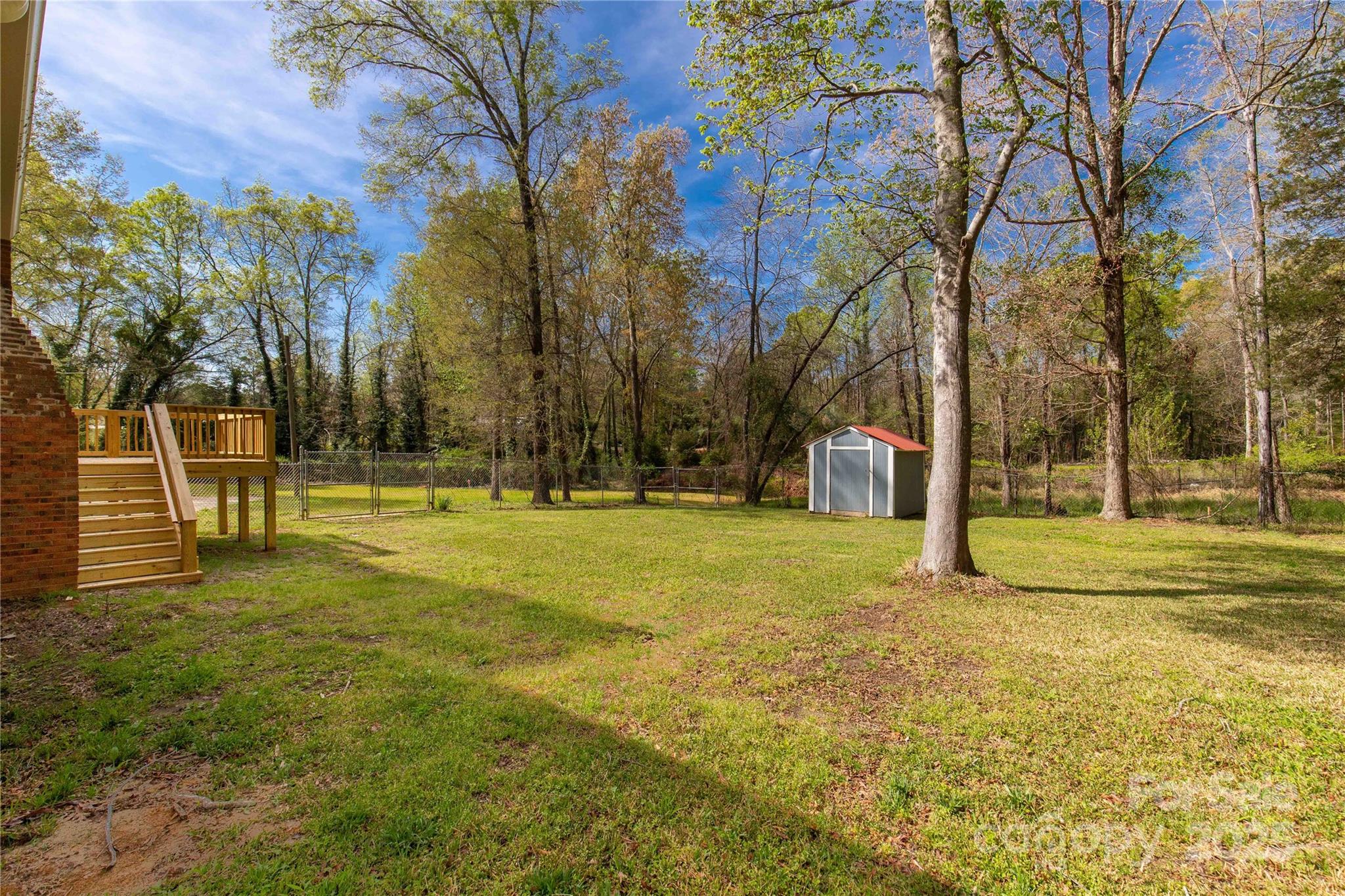 Twin Lakes - Residential