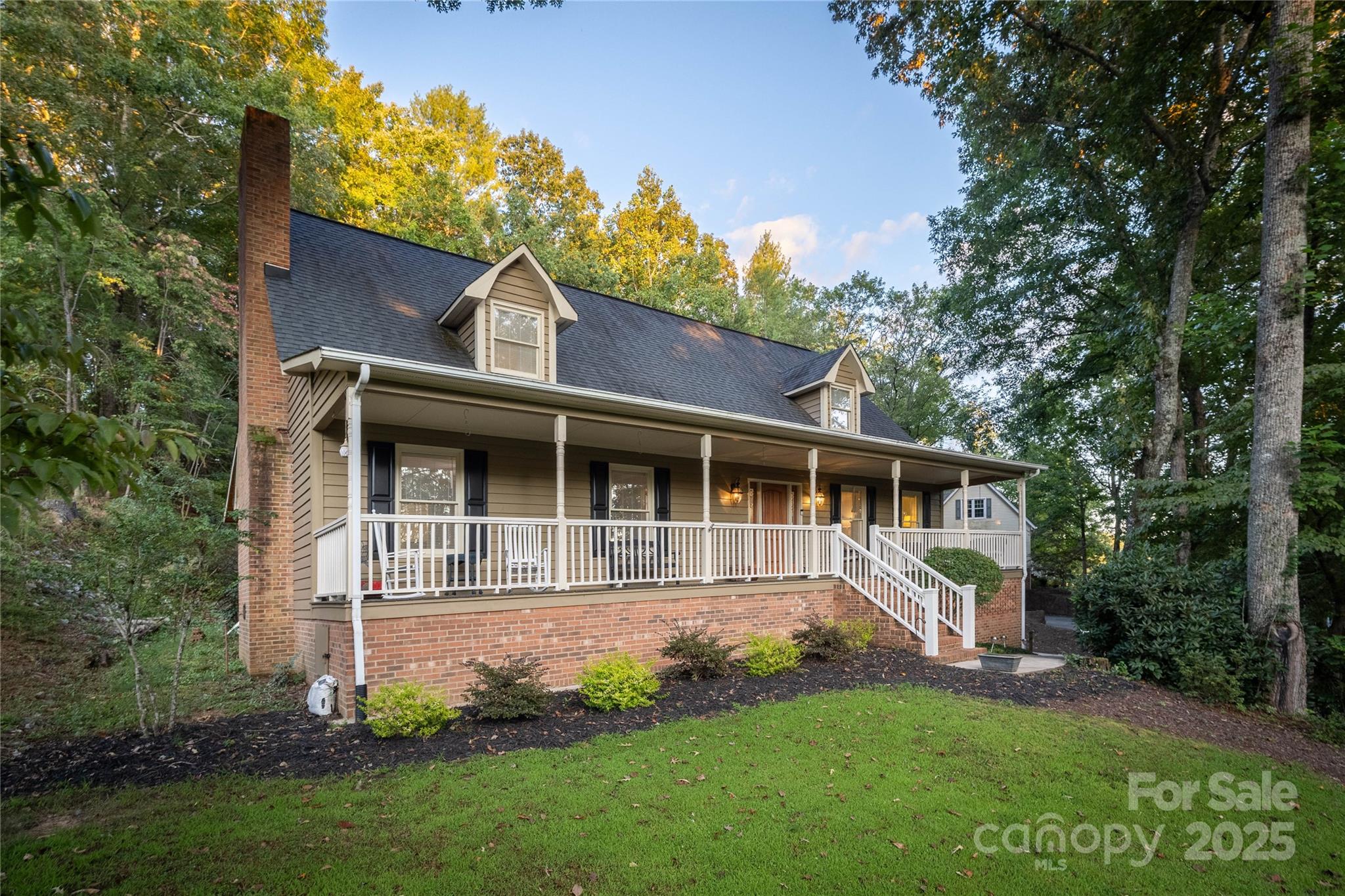 1010 Wellington Court
