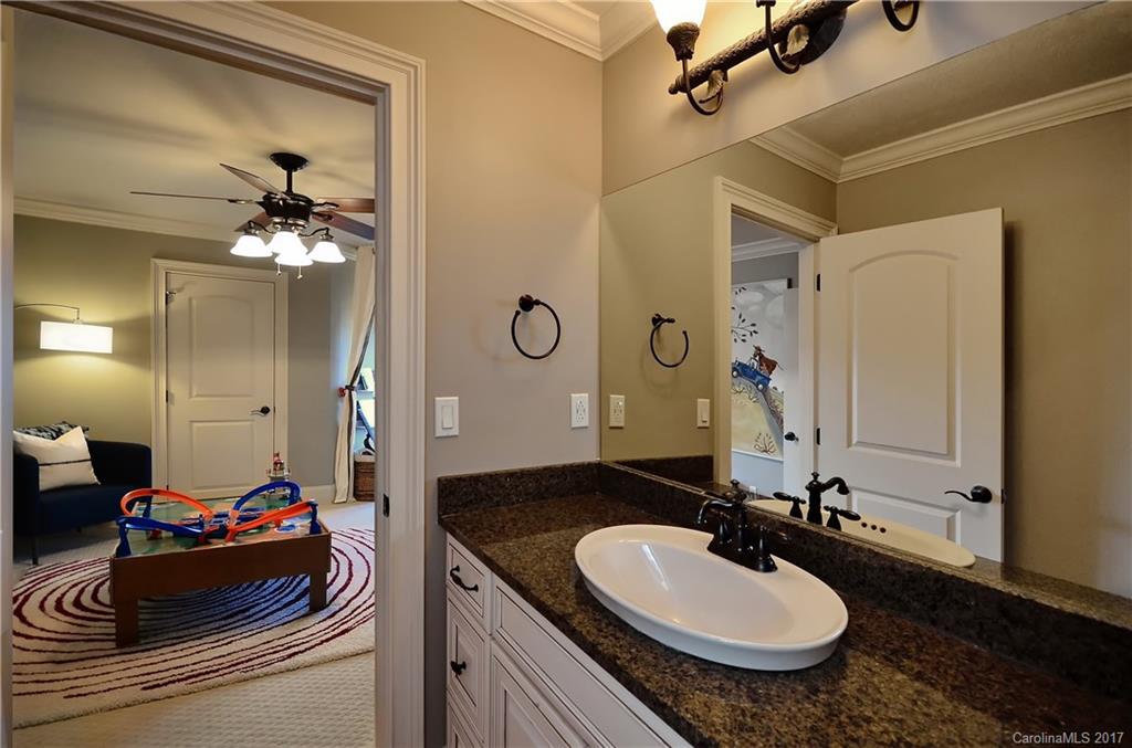 Poplar Ridge - Residential