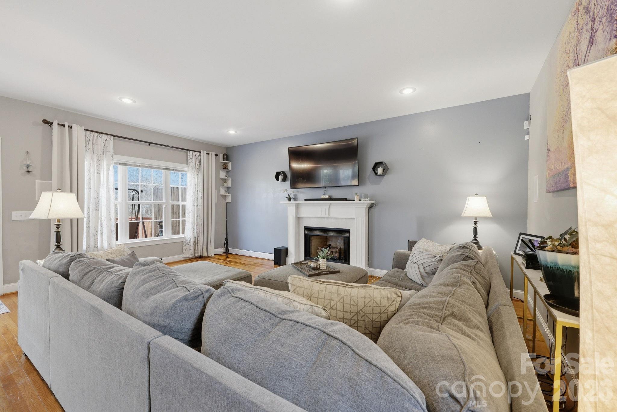 FOREST CREEK ESTATES - Residential