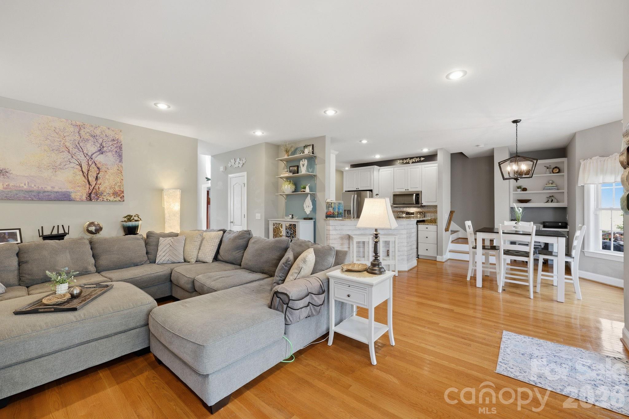 FOREST CREEK ESTATES - Residential