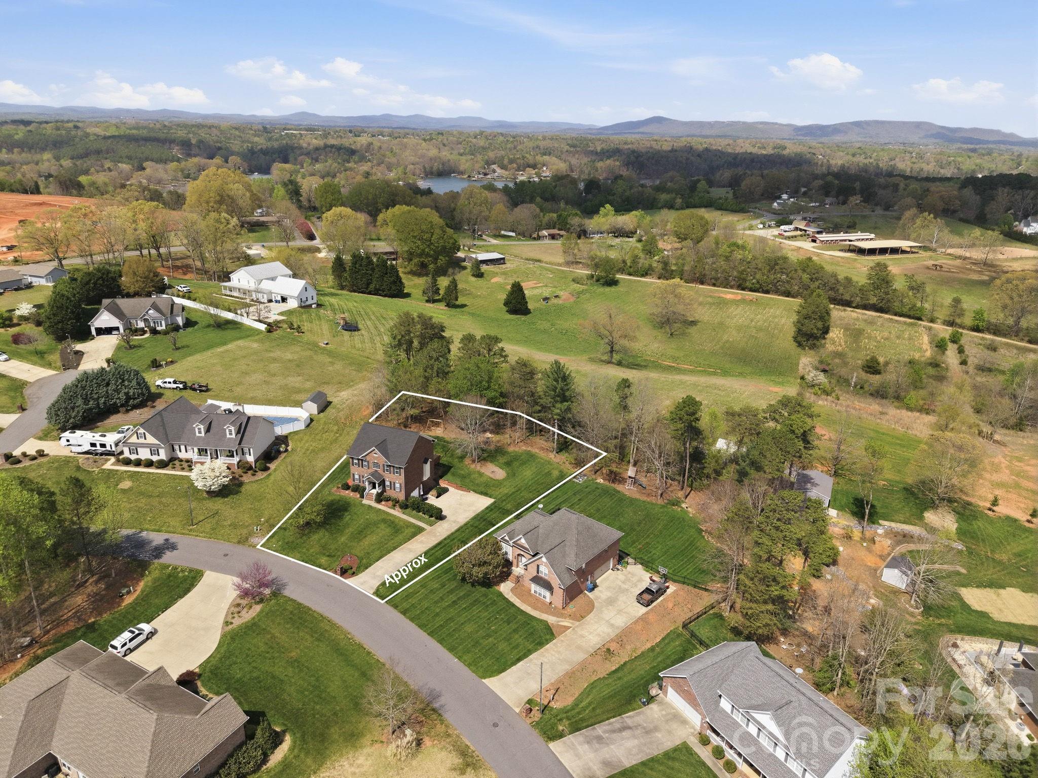 FOREST CREEK ESTATES - Residential