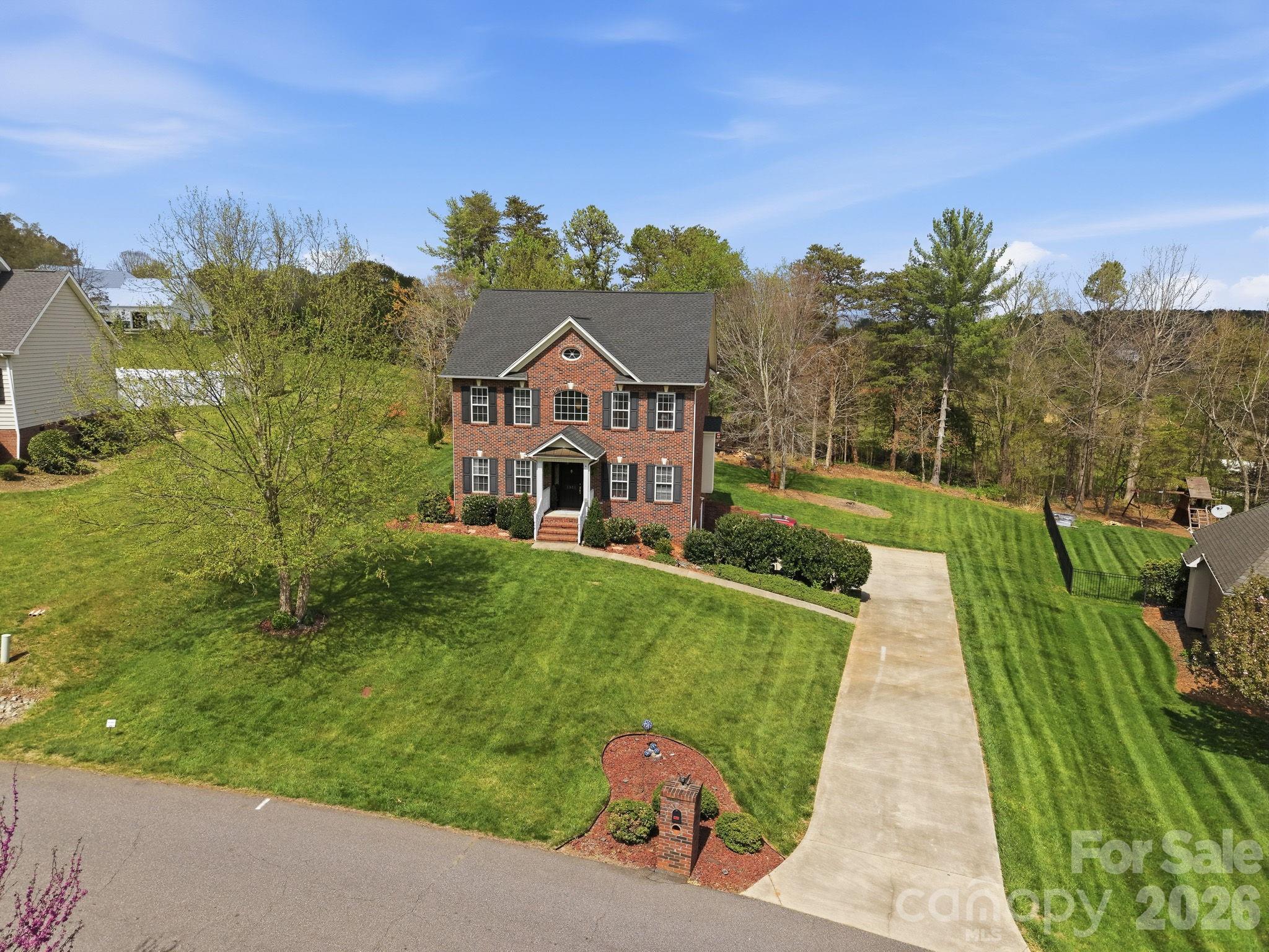 FOREST CREEK ESTATES - Residential