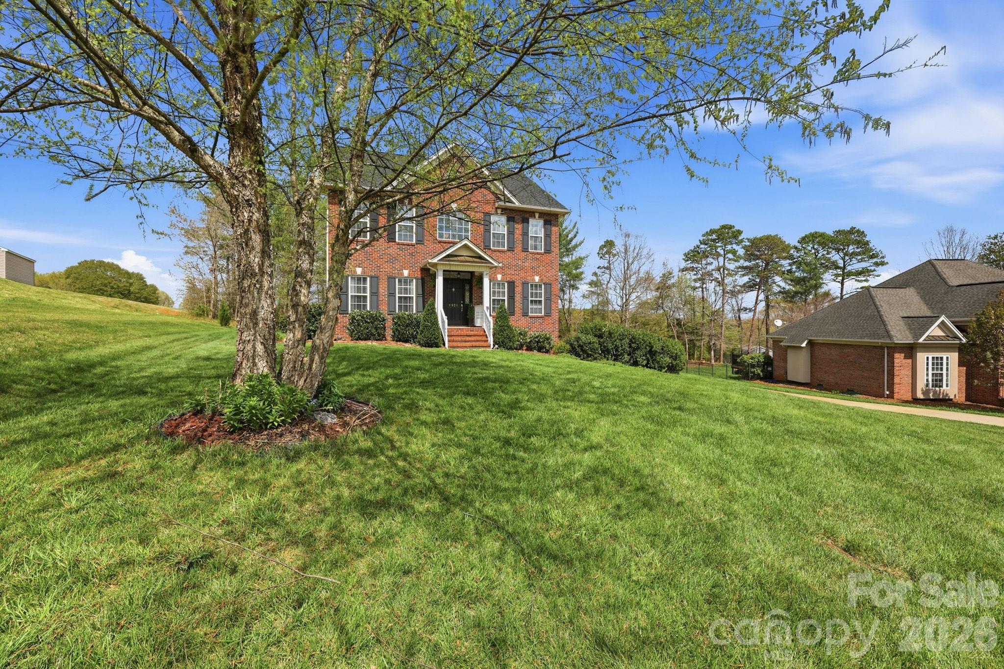 FOREST CREEK ESTATES - Residential