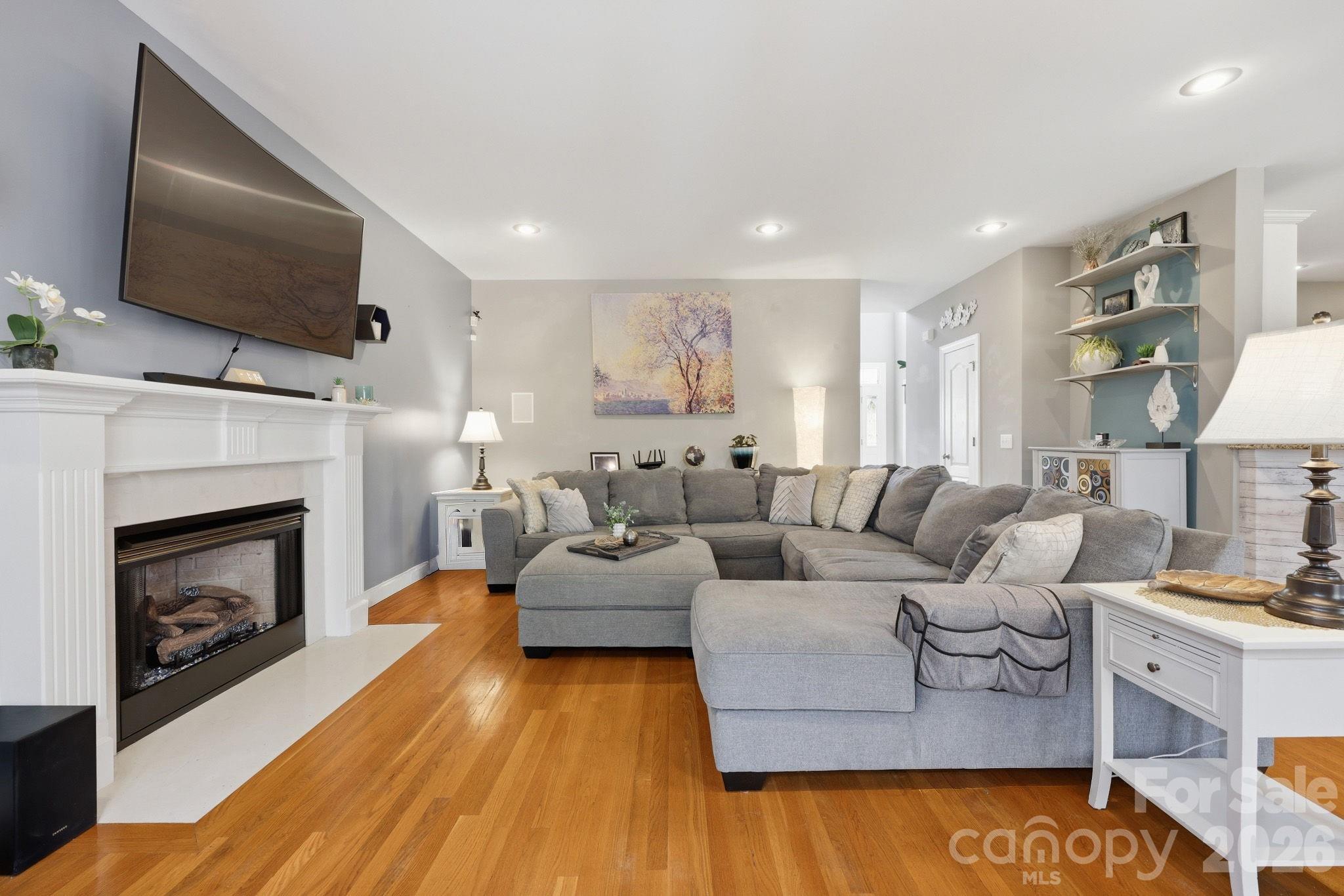 FOREST CREEK ESTATES - Residential