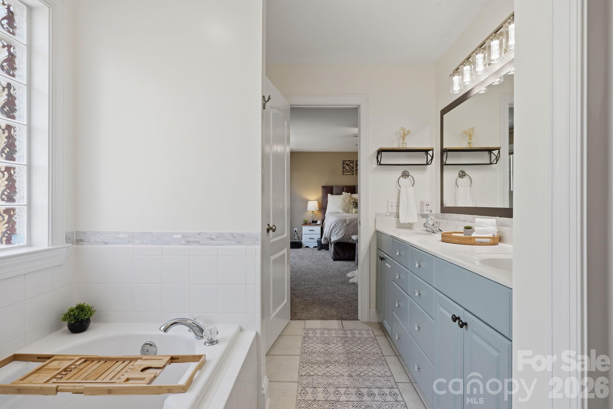 FOREST CREEK ESTATES - Residential