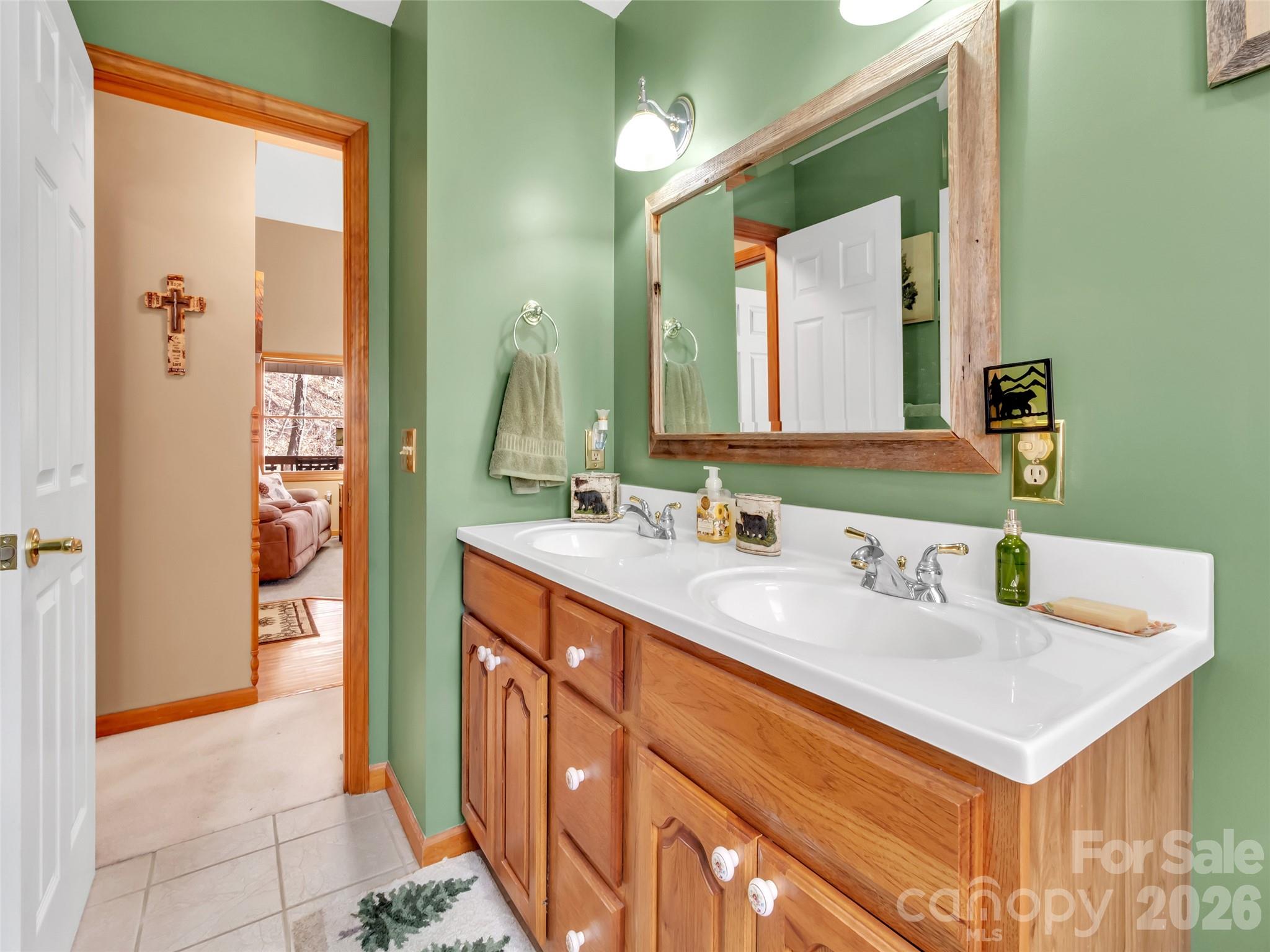 Falcon Ridge - Residential