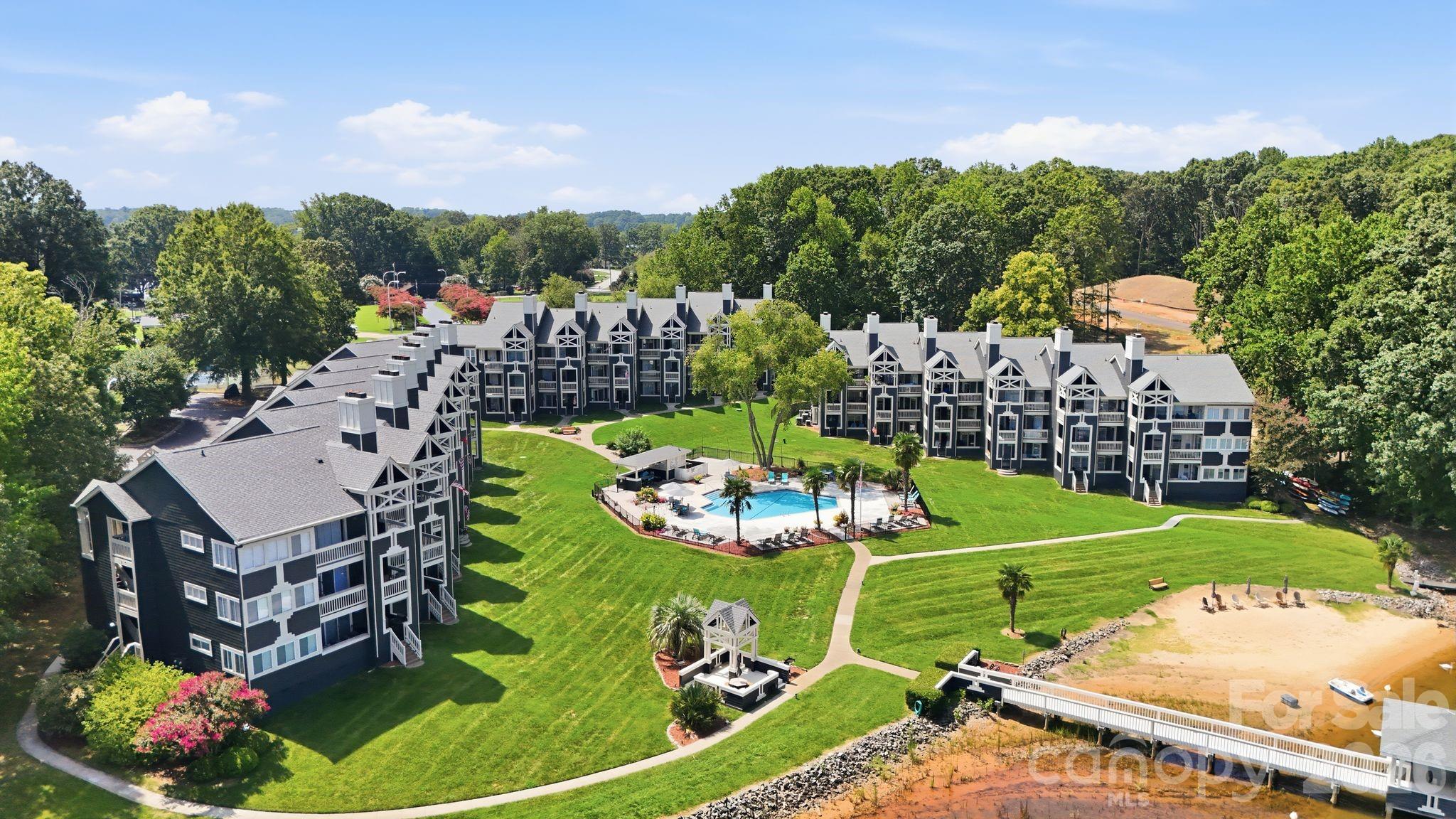 2121 Regatta Lane 311
