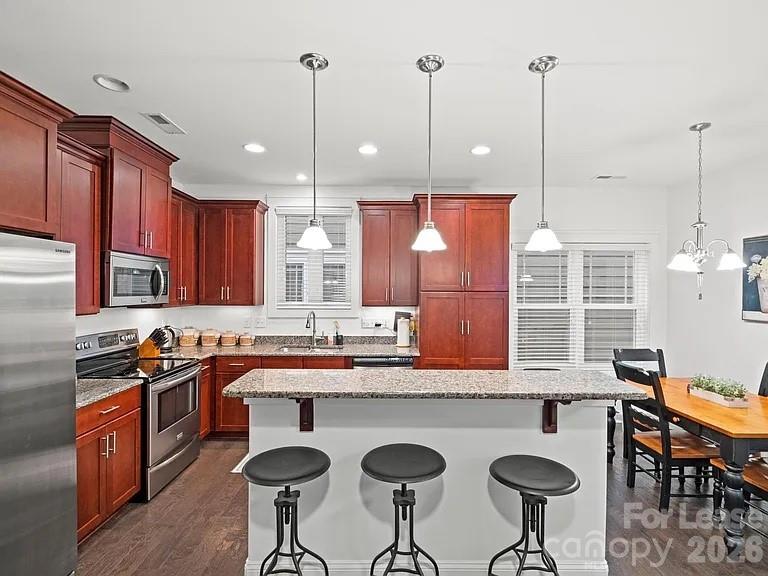 20019 Lamp Lighters Way