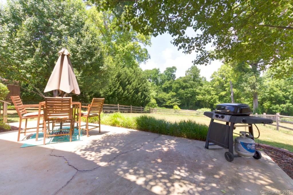 Adams Bluff - Residential