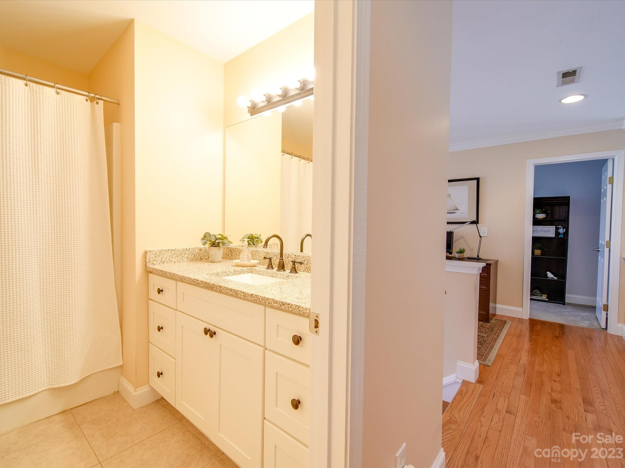 Sunset Point - Residential