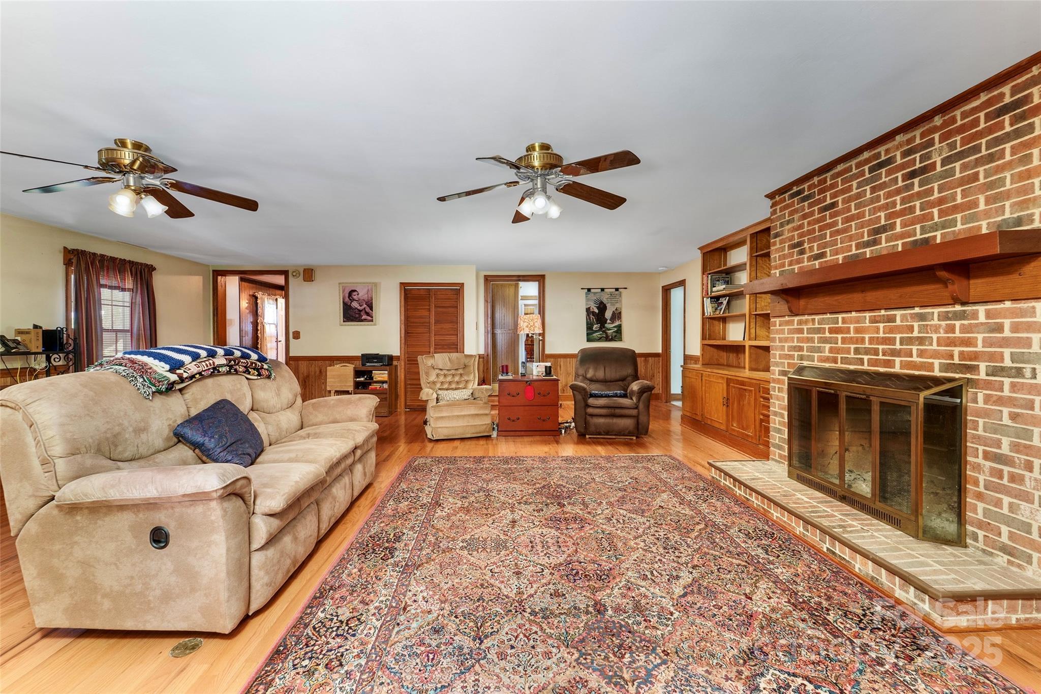 4426 Deepwood Drive