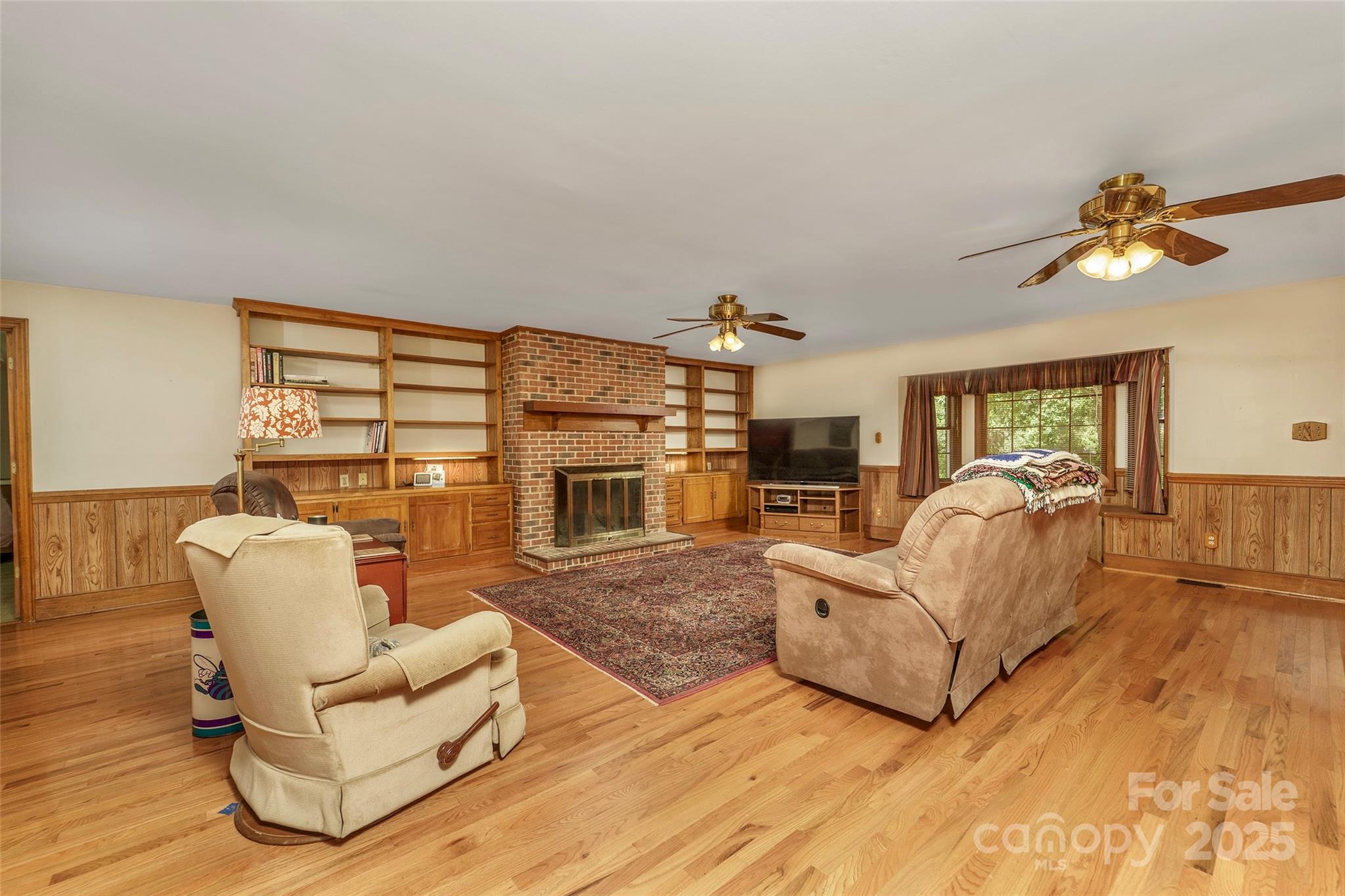 4426 Deepwood Drive