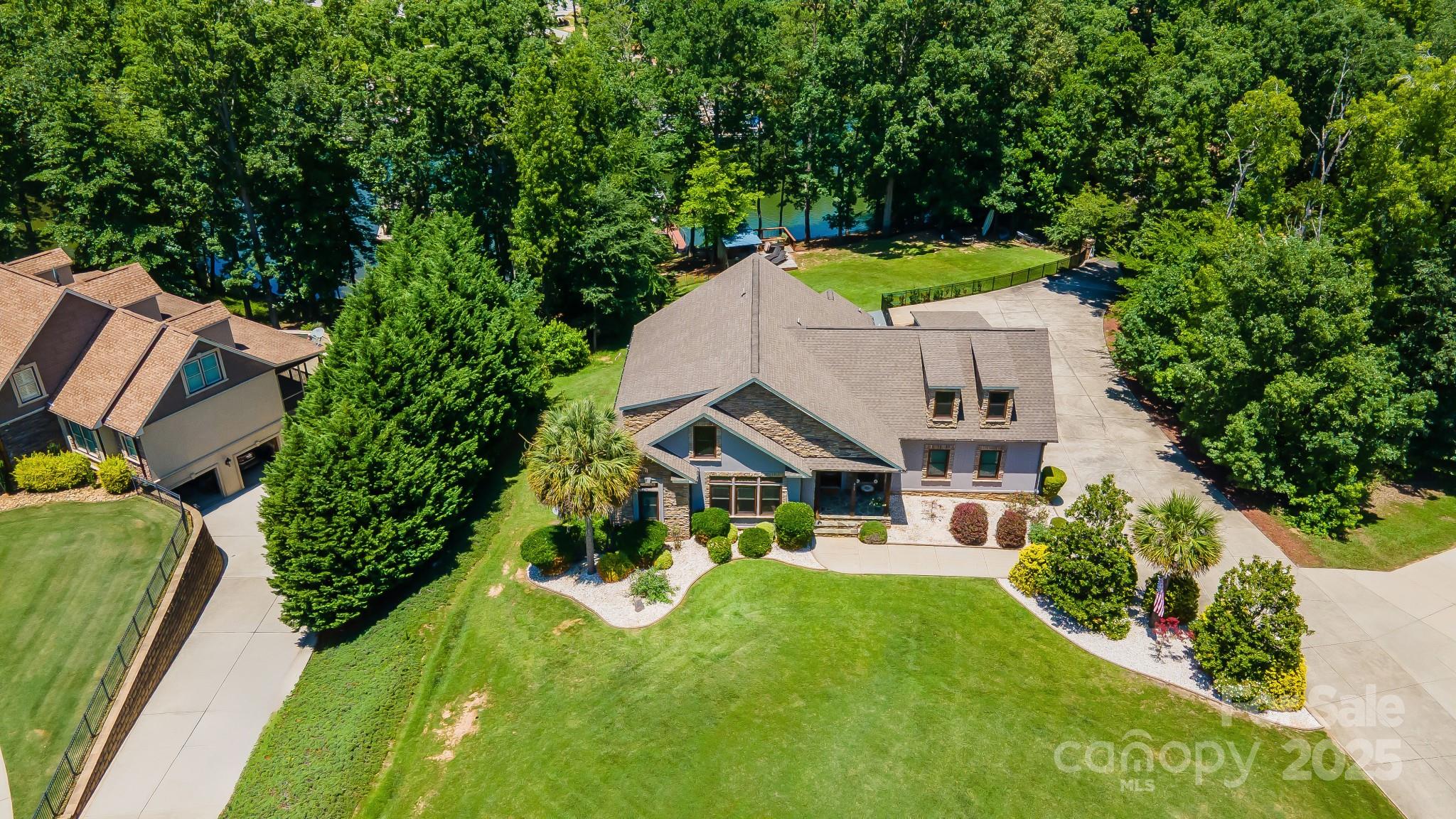 313 Sunset View Court