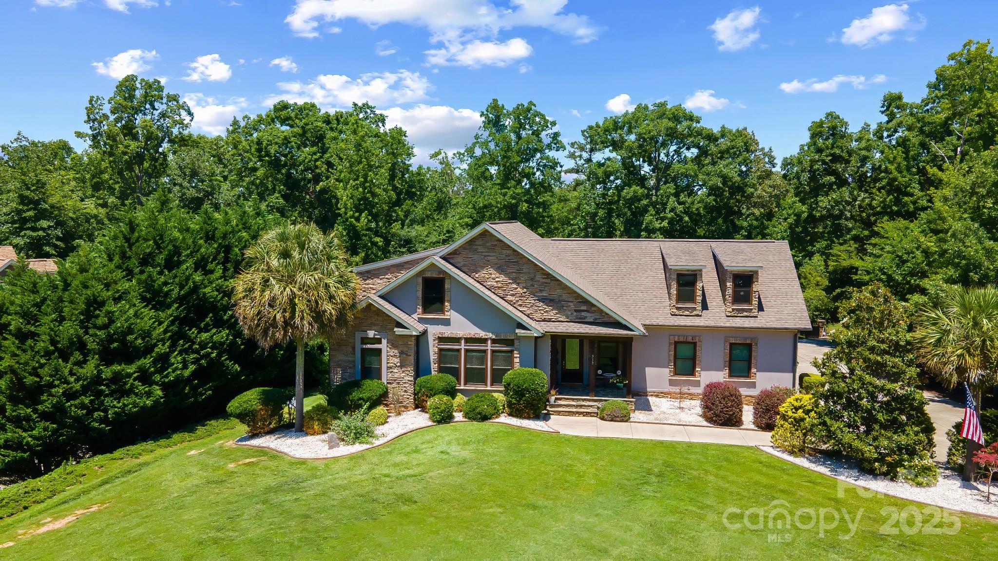 313 Sunset View Court