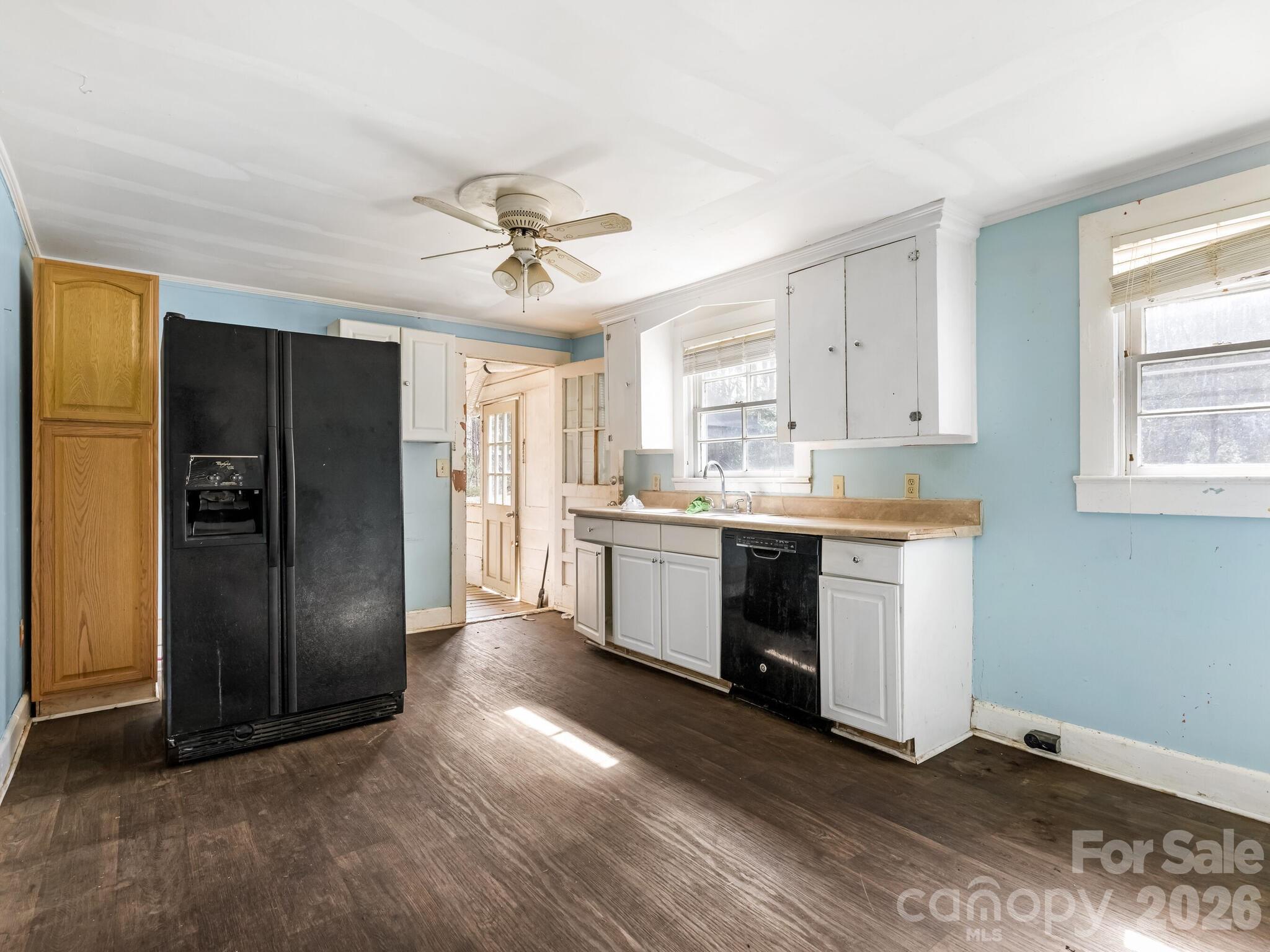 2346 Sam Newell Road