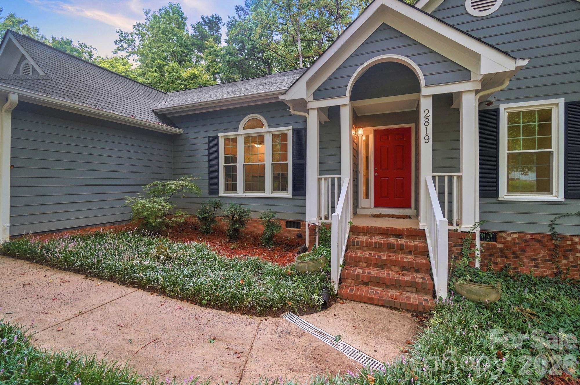 2819 Cedar Chase Drive
