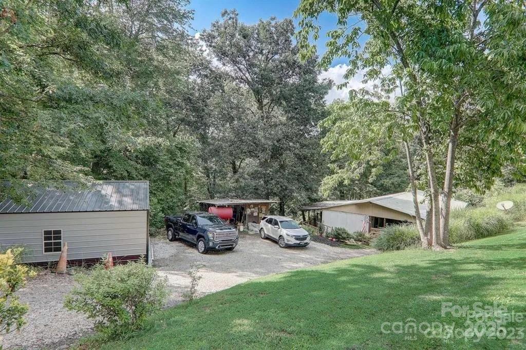 Listing image 6