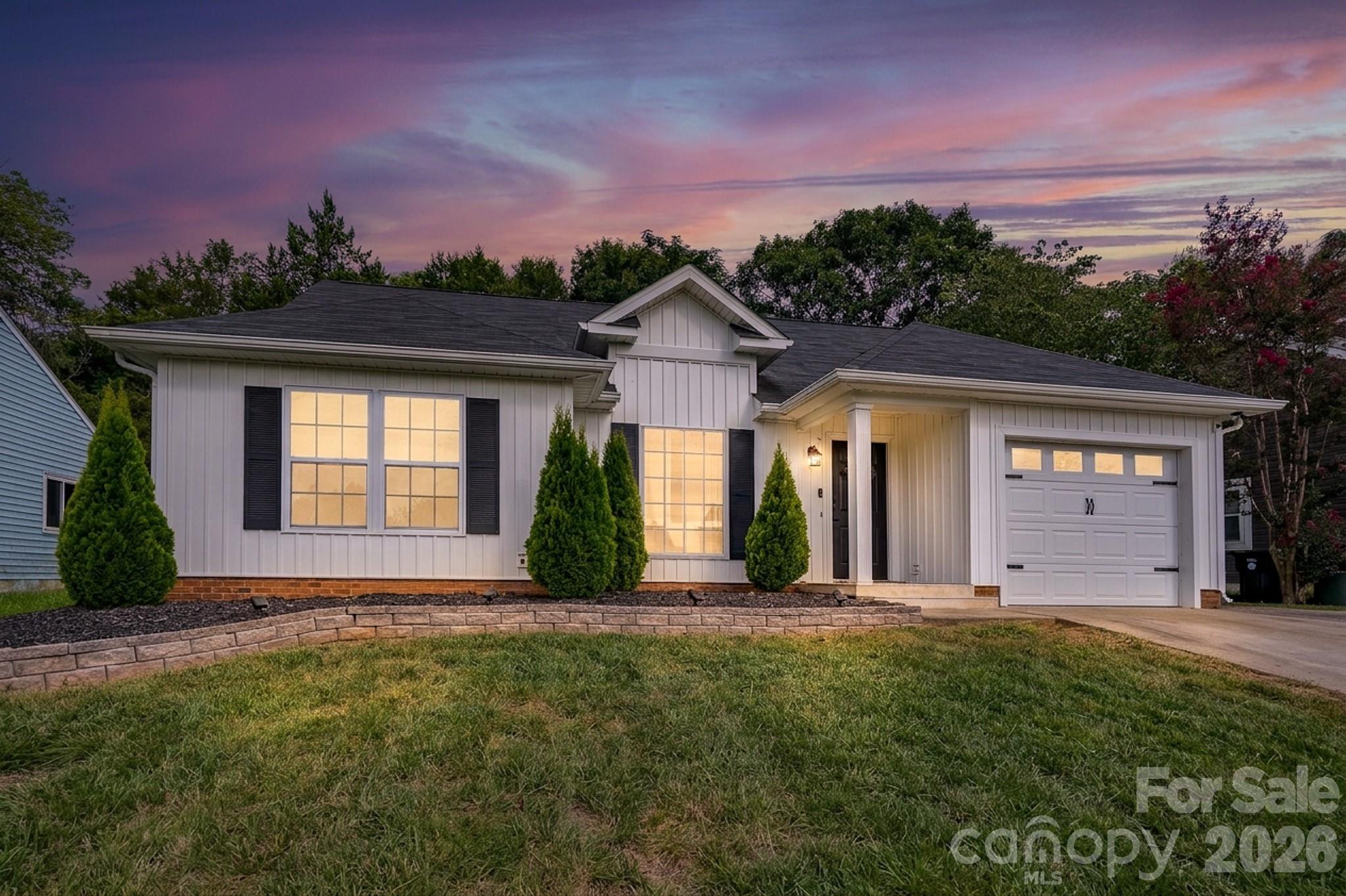 3356 Chadbury Drive NW