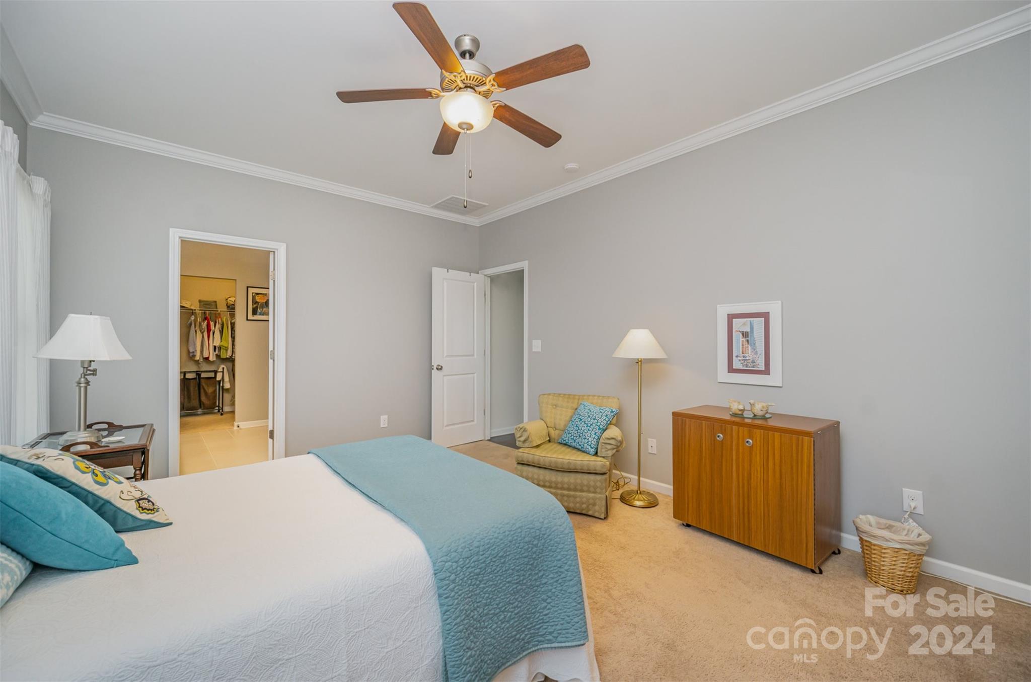 Ellis Pond - Residential