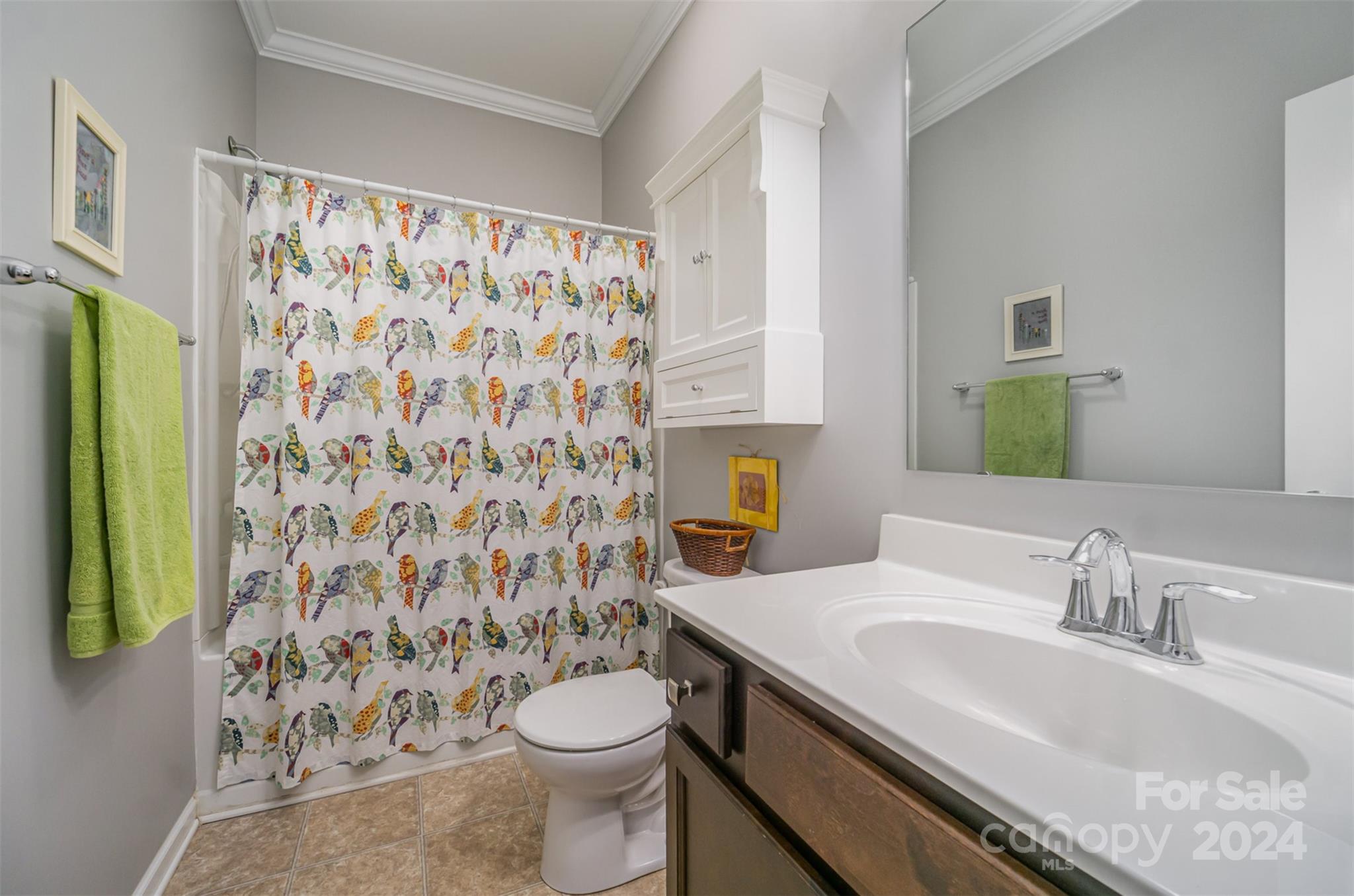 Ellis Pond - Residential