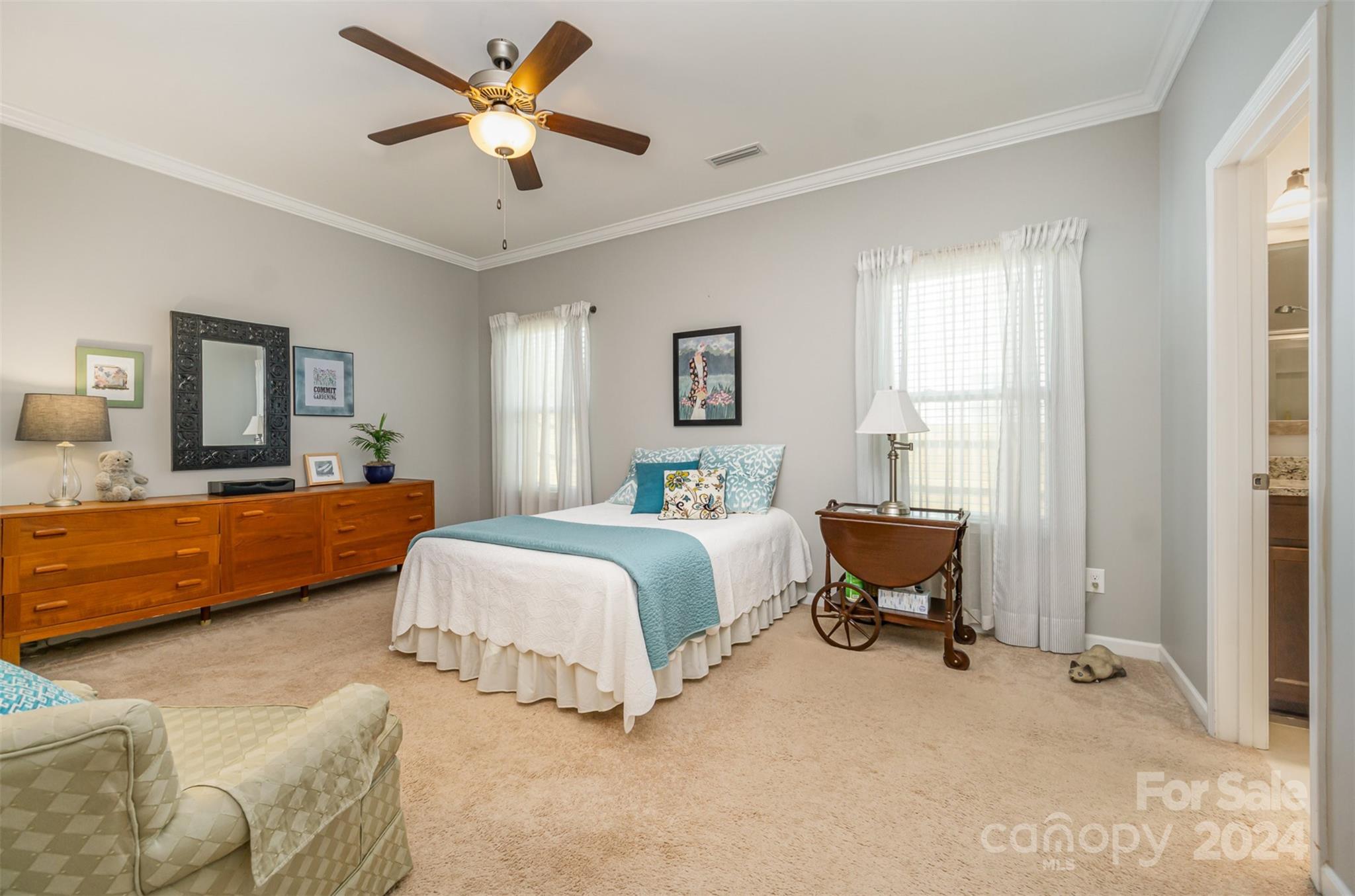 Ellis Pond - Residential