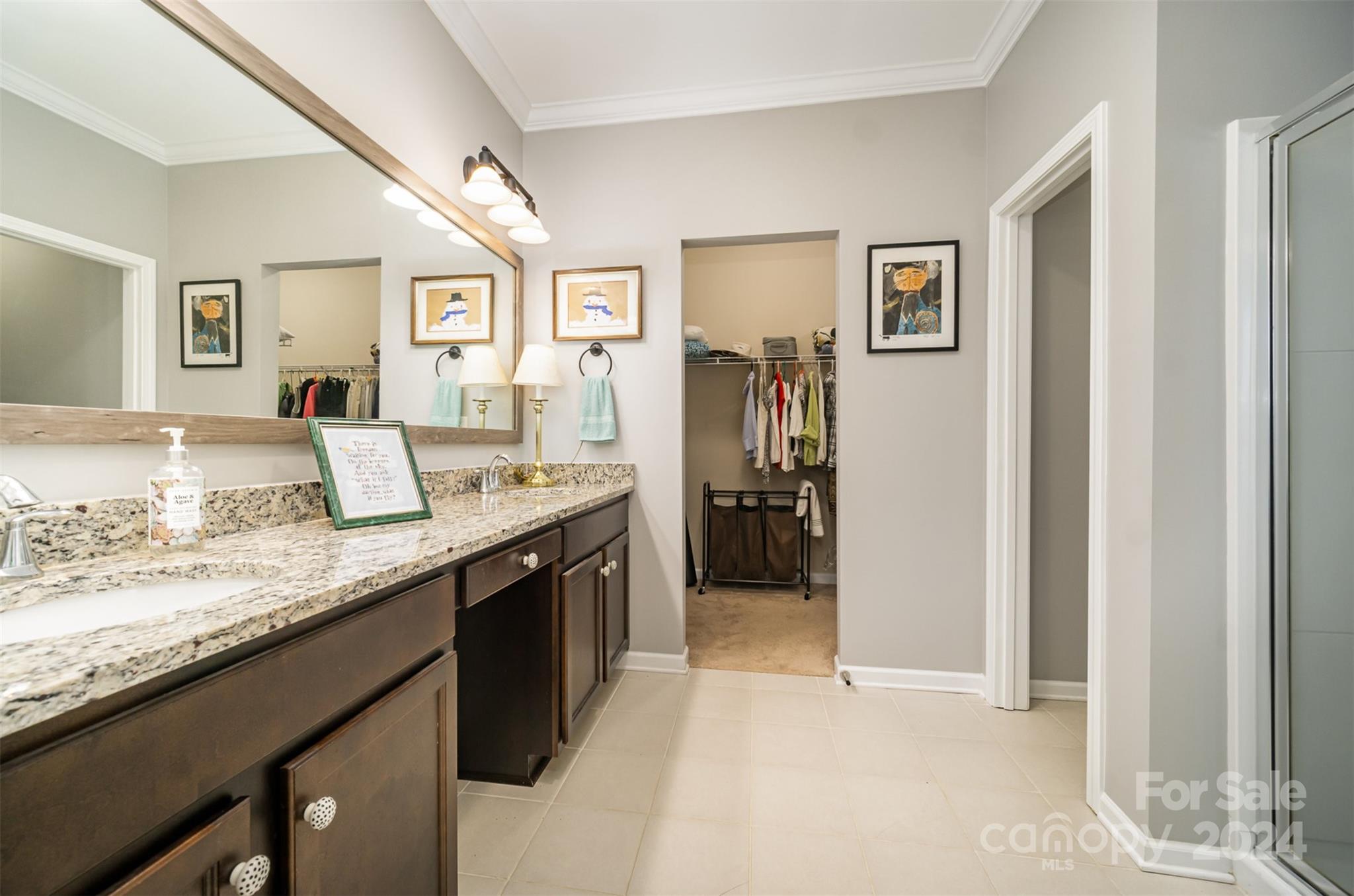 Ellis Pond - Residential