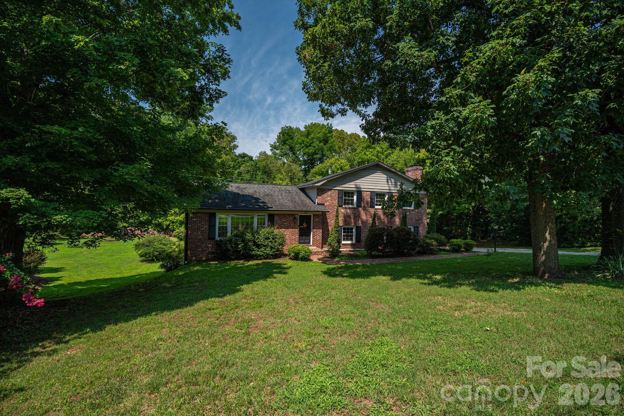 304 Windsor Drive