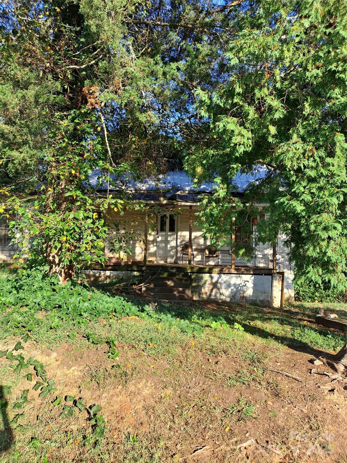 6916 Berea Avenue Extension