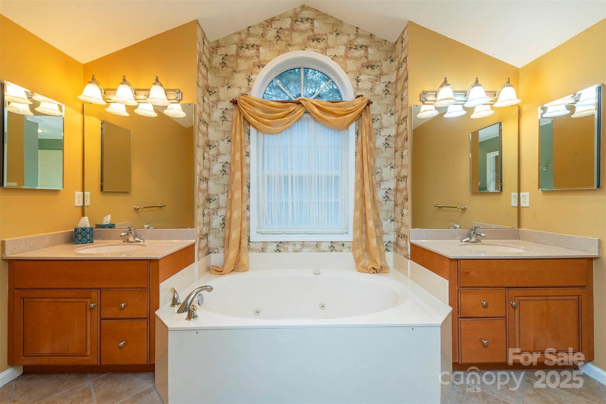 Rumbling Bald on Lake Lure - Residential