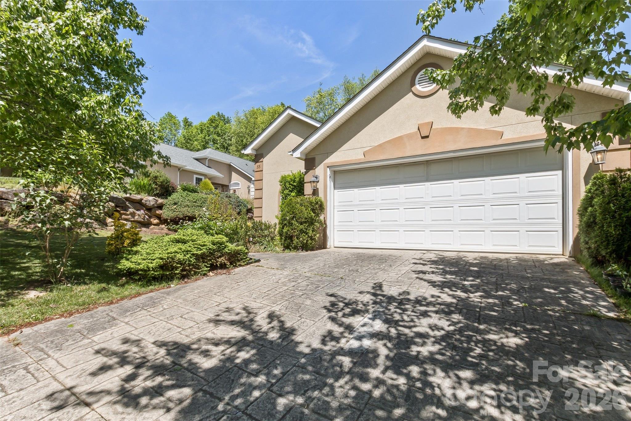 55 Stonebridge Drive