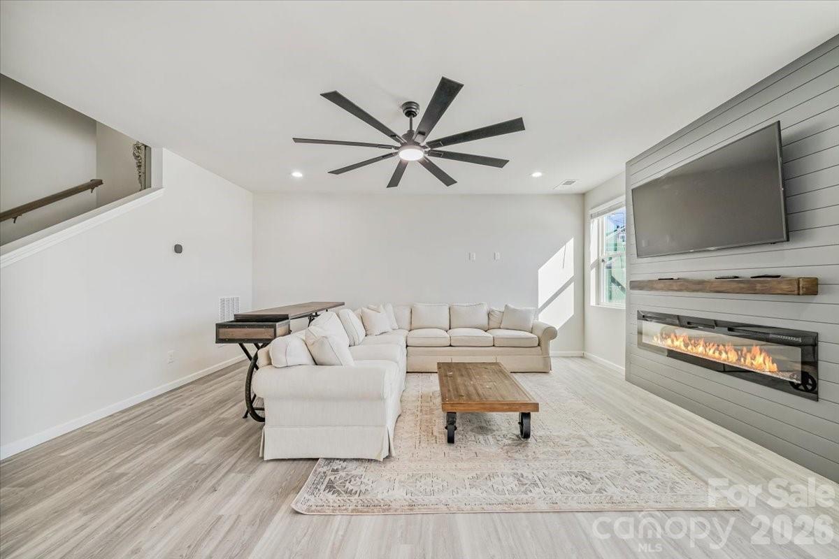 Ridgewater - Residential