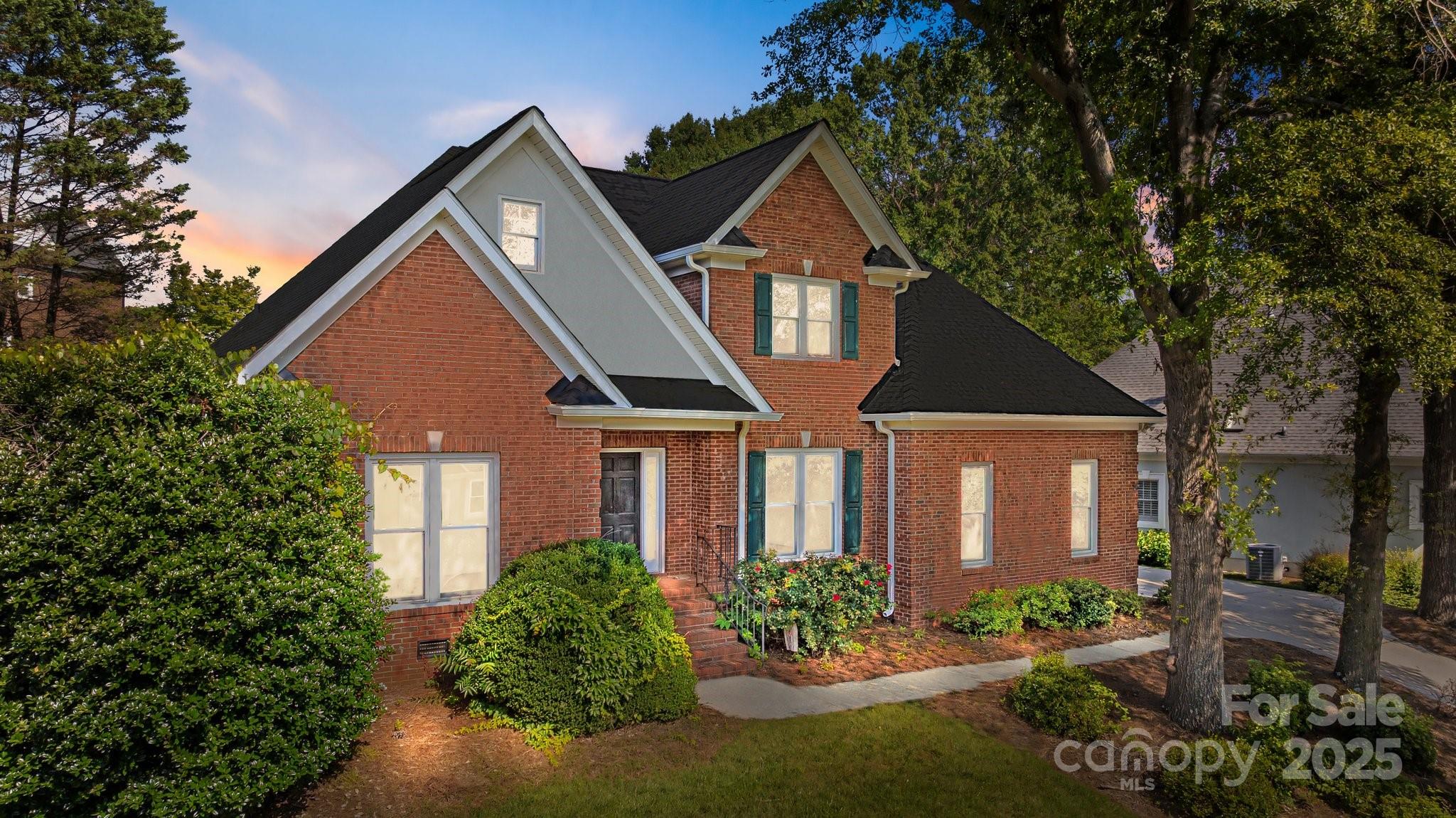 765 Portpatrick Place