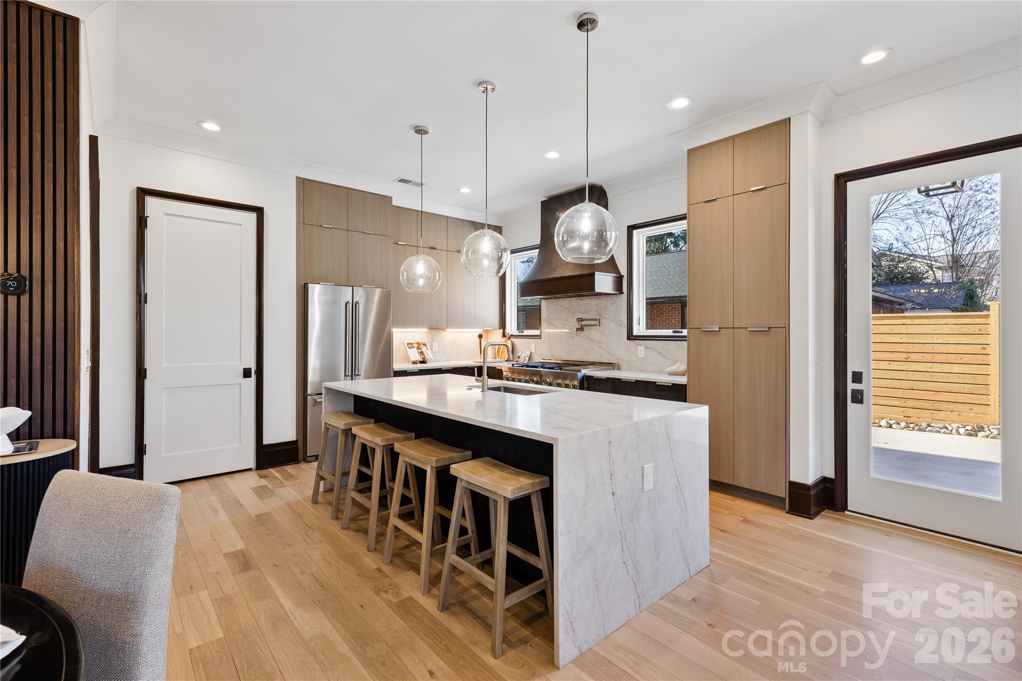 2117 LOMBARDY Circle