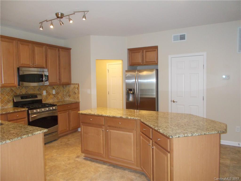 Curtis Pond - Residential Lease