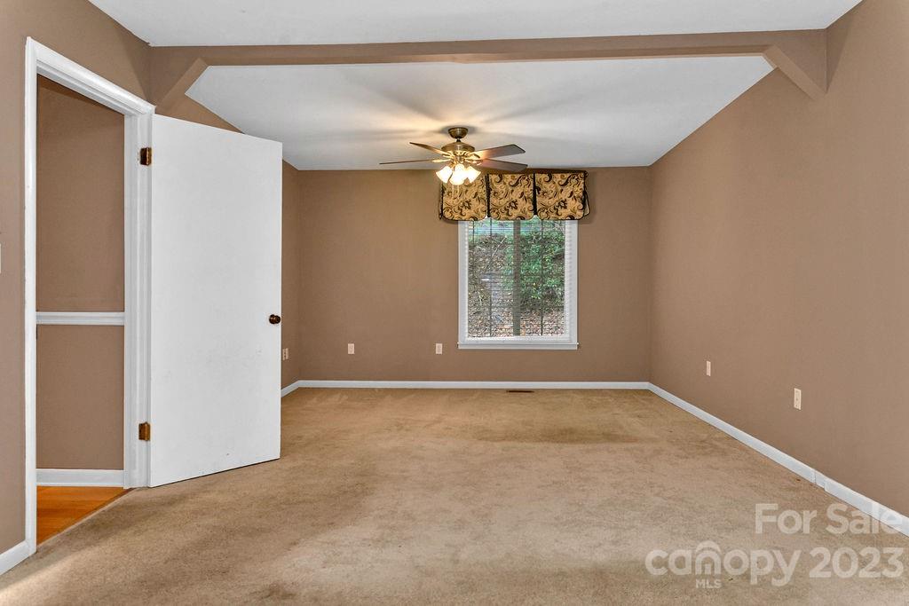 Knob Creek - Residential