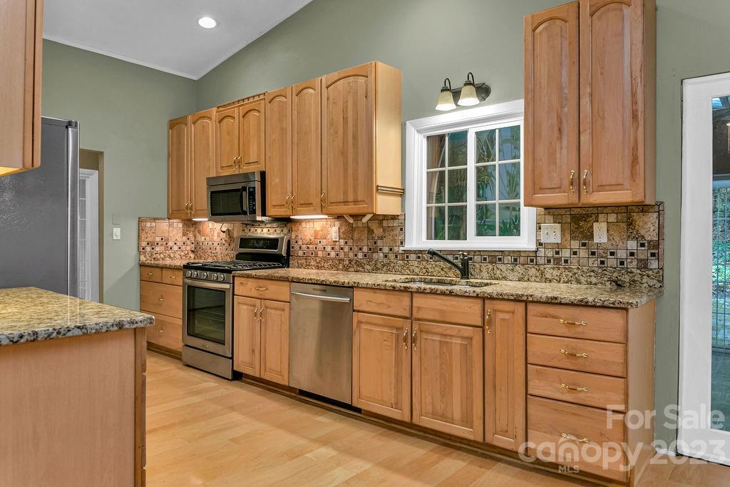 Knob Creek - Residential