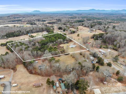 A home in Rutherfordton