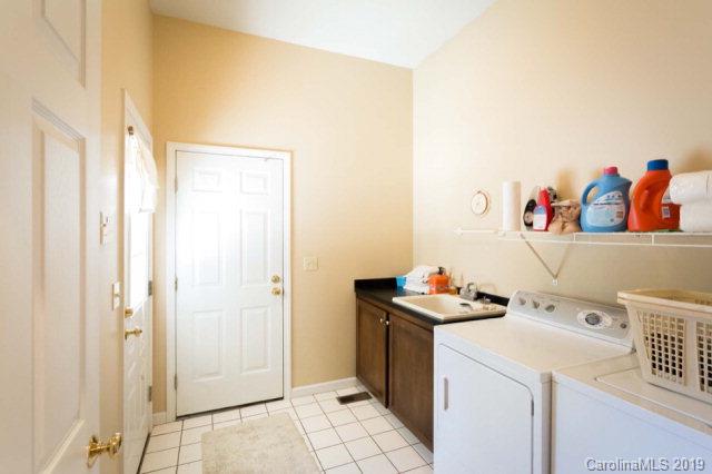 Lakeridge - Residential