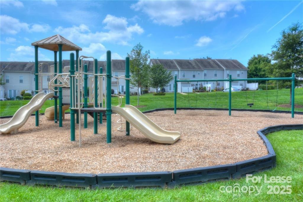 Oakhurst - Residential Lease