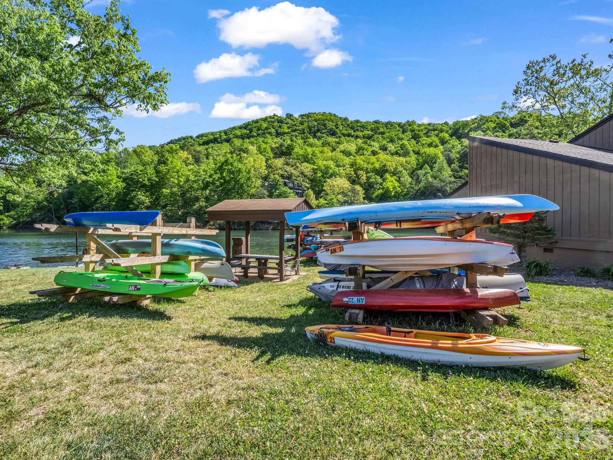Rumbling Bald on Lake Lure - Residential