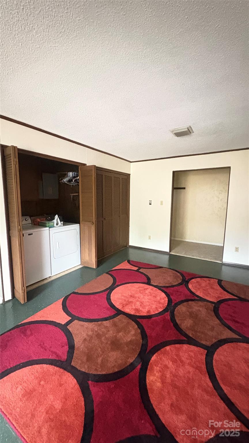 Twin Valley - Residential