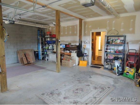 Standhill Acres - Residential