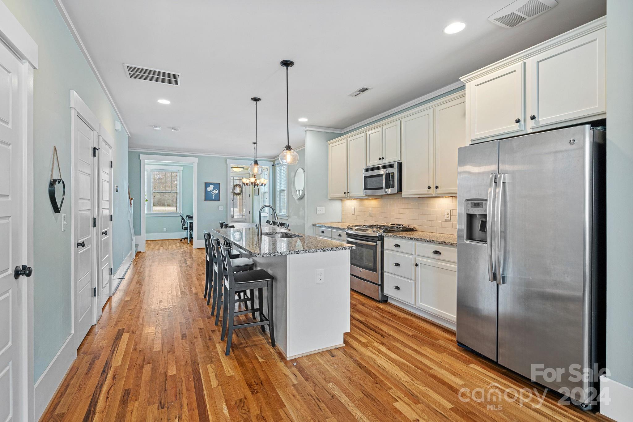 Riverwalk - Residential