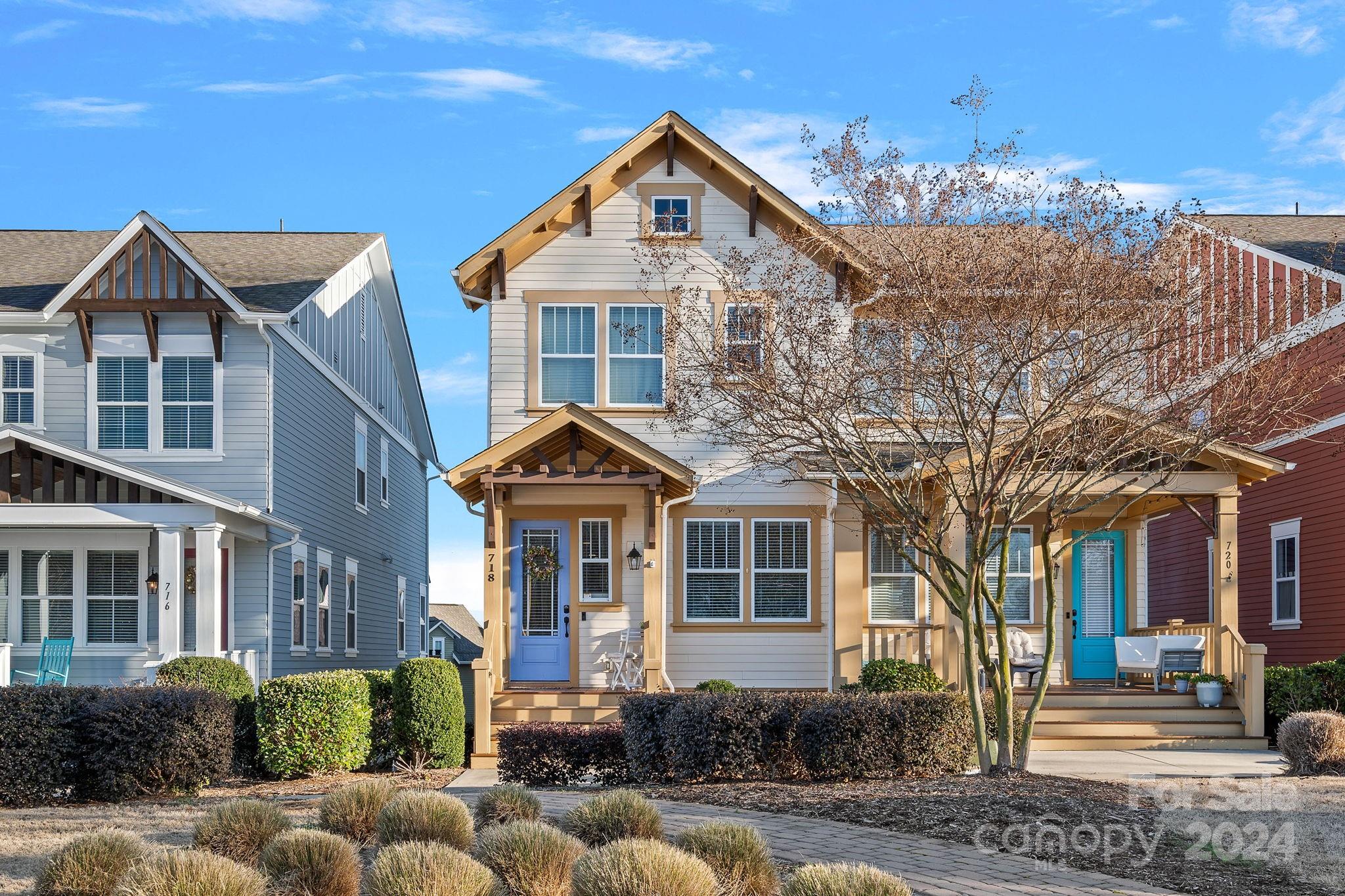 Riverwalk - Residential