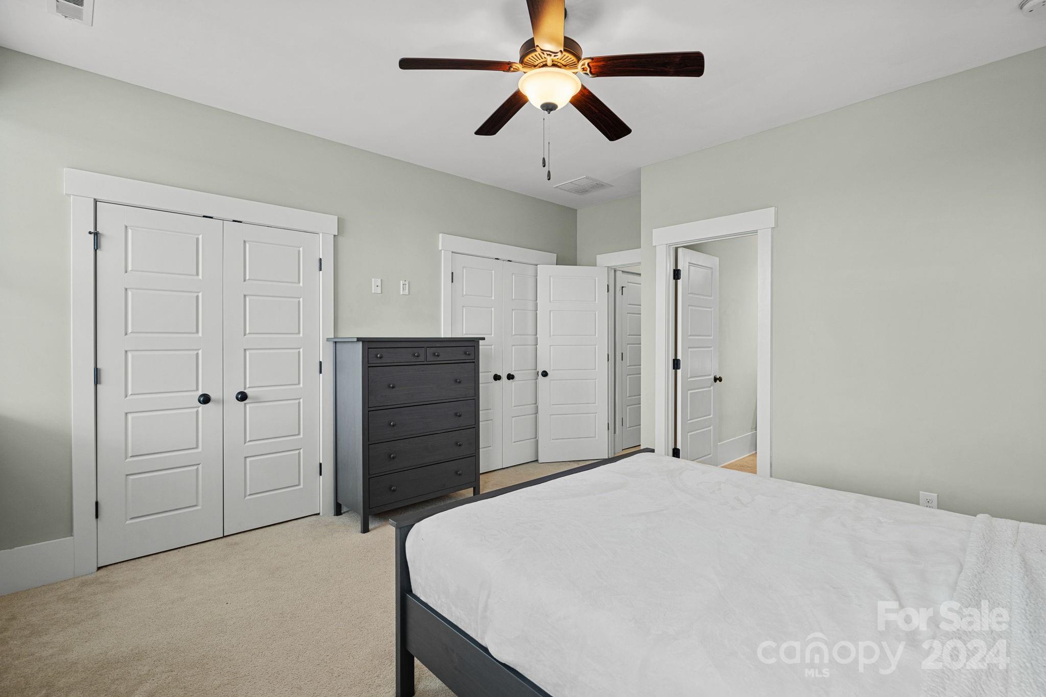 Riverwalk - Residential