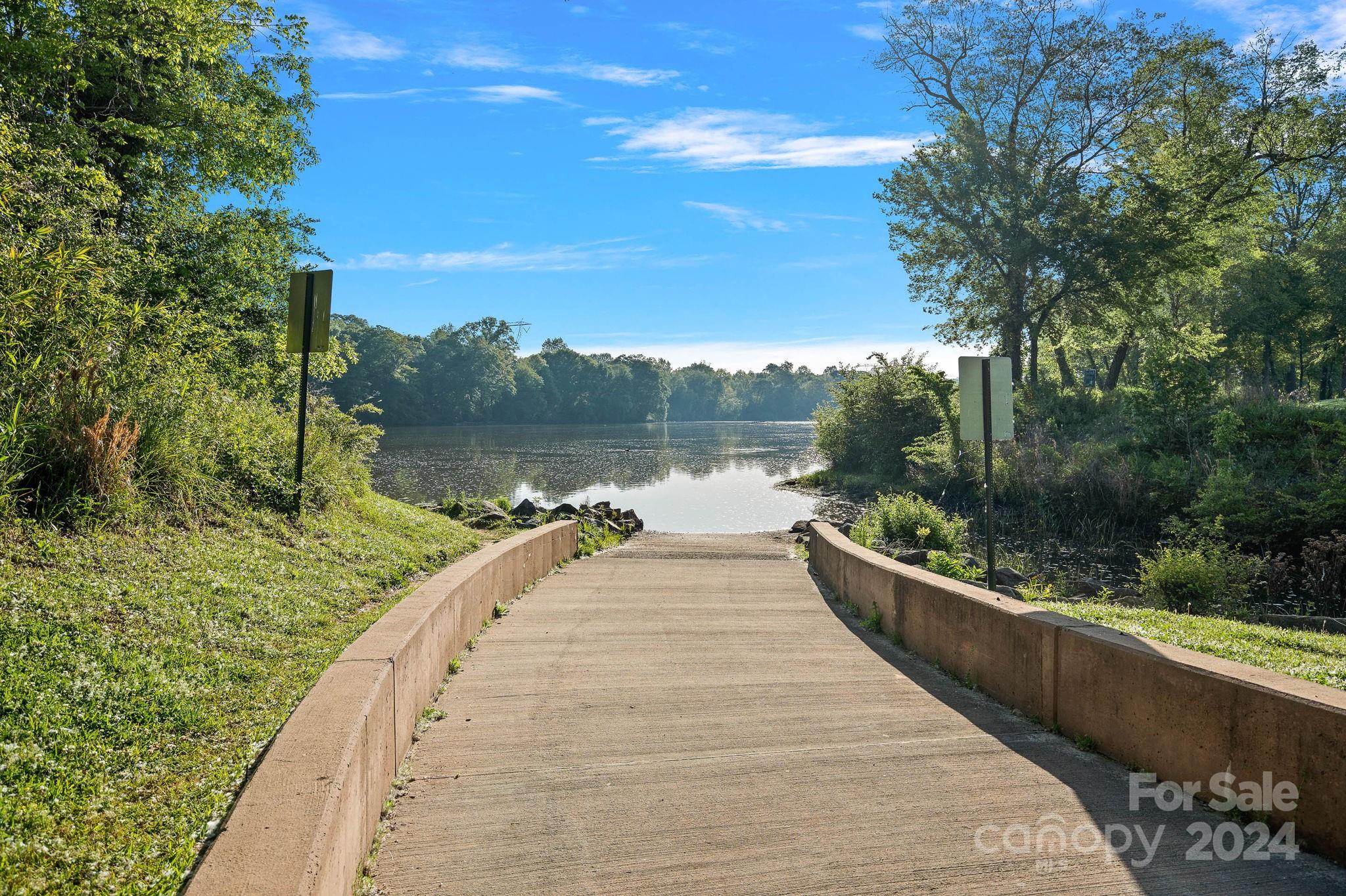 Riverwalk - Residential